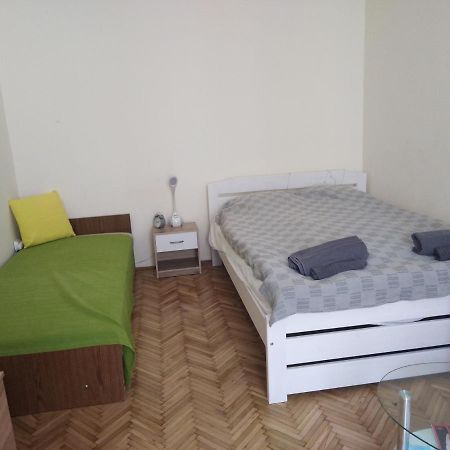 Adrienn Apartment Βουδαπέστη Εξωτερικό φωτογραφία